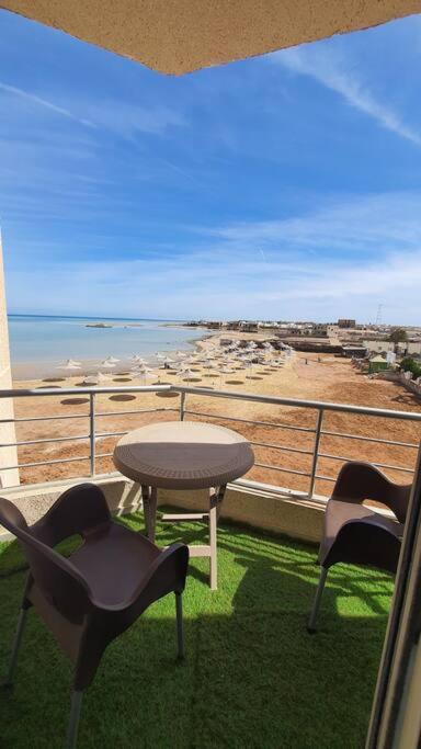 Casablanca Beach Direct Sea View Tow Bedroom Apartment フルガダ エクステリア 写真