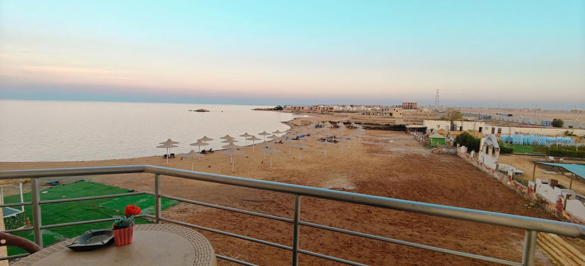 Casablanca Beach Direct Sea View Tow Bedroom Apartment フルガダ 部屋 写真